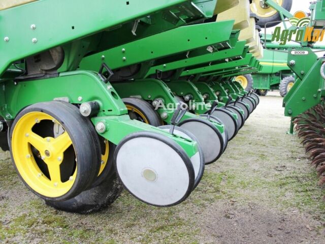 Зеленый Джон Дир Другая, объемом двигателя 0 л и пробегом 0 тыс. км за 31597 $, фото 9 на Automoto.ua