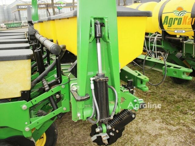 Зеленый Джон Дир Другая, объемом двигателя 0 л и пробегом 0 тыс. км за 31597 $, фото 10 на Automoto.ua