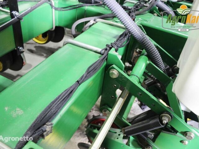 Зеленый Джон Дир Другая, объемом двигателя 0 л и пробегом 0 тыс. км за 57965 $, фото 13 на Automoto.ua