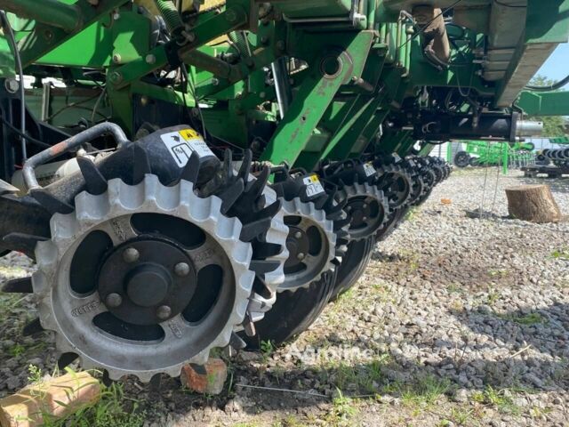 Зеленый Джон Дир Другая, объемом двигателя 0 л и пробегом 0 тыс. км за 46266 $, фото 2 на Automoto.ua