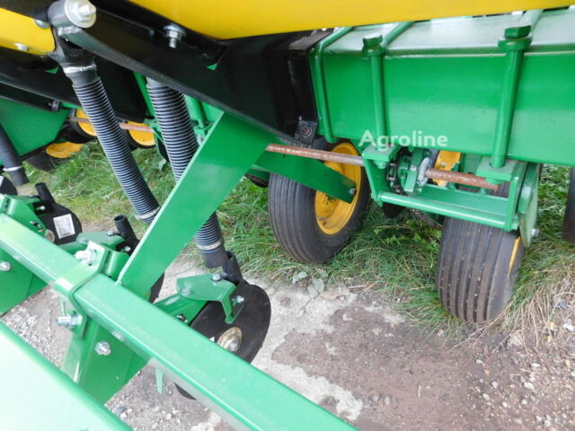 Зеленый Джон Дир Другая, объемом двигателя 0 л и пробегом 0 тыс. км за 17548 $, фото 4 на Automoto.ua