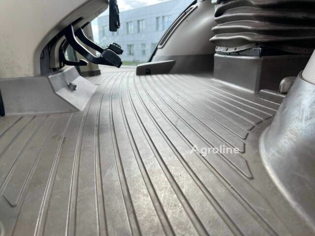 Зелений Джон Дір Другая, об'ємом двигуна 0 л та пробігом 0 тис. км за 102345 $, фото 11 на Automoto.ua