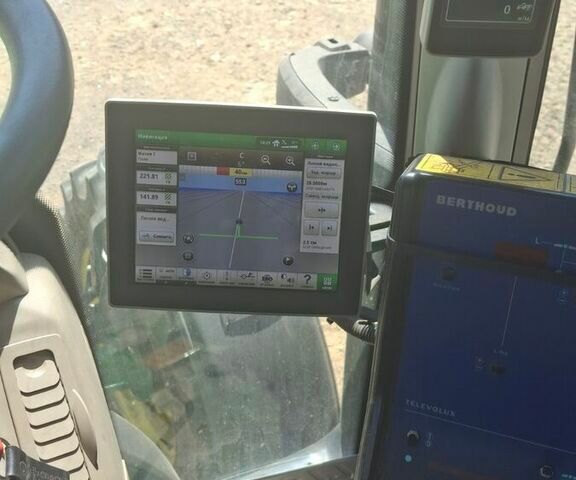 Зелений Джон Дір Другая, об'ємом двигуна 0 л та пробігом 0 тис. км за 92736 $, фото 12 на Automoto.ua