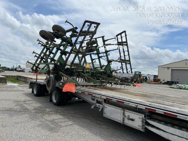 Зелений Джон Дір Другая, об'ємом двигуна 0 л та пробігом 0 тис. км за 19241 $, фото 9 на Automoto.ua