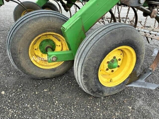 Джон Дір Другая 2001 у Обухове на Automoto.ua Зелений Джон Дір Другая, об'ємом двигуна 0 л та пробігом 0 тис. км за 20692 $, фото 15 на Automoto.ua