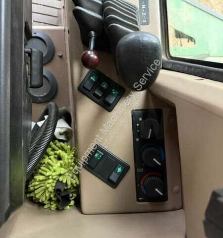 Зелений Джон Дір Другая, об'ємом двигуна 0 л та пробігом 0 тис. км за 40482 $, фото 19 на Automoto.ua