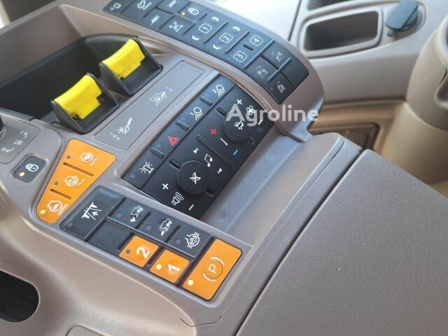 Зеленый Джон Дир Другая, объемом двигателя 0 л и пробегом 0 тыс. км за 320867 $, фото 56 на Automoto.ua