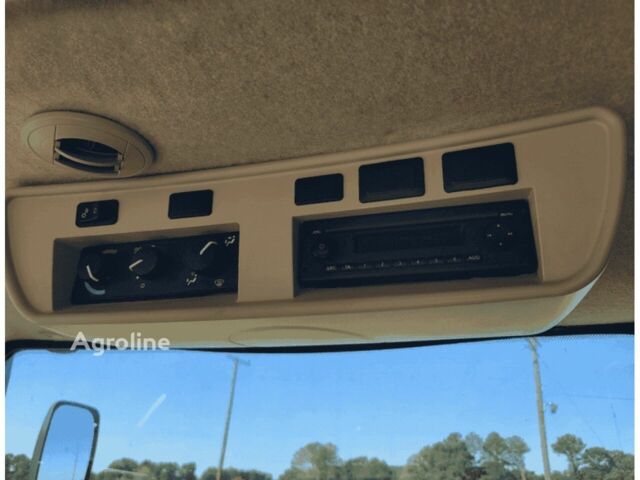 Джон Дир R4030, объемом двигателя 0 л и пробегом 0 тыс. км за 109464 $, фото 8 на Automoto.ua