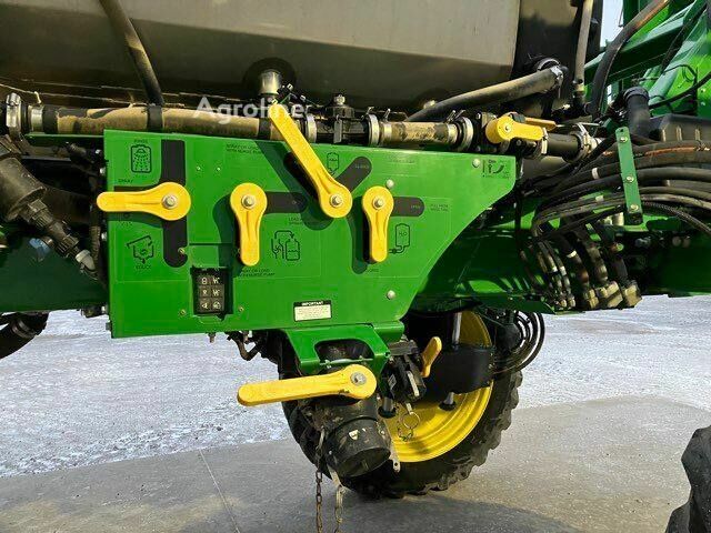 Зеленый Джон Дир R4038, объемом двигателя 0 л и пробегом 0 тыс. км за 180229 $, фото 10 на Automoto.ua