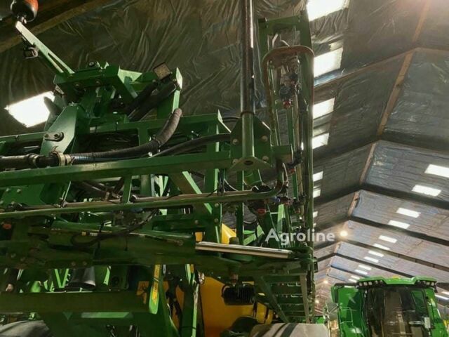 Зеленый Джон Дир R4040i, объемом двигателя 0 л и пробегом 0 тыс. км за 136156 $, фото 5 на Automoto.ua