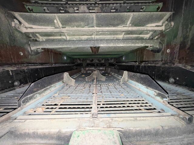 Джон Дир S670 2012 в Полтаве на Automoto.ua Зеленый Джон Дир S670, объемом двигателя 9 л и пробегом 10 тыс. км за 105000 $, фото 13 на Automoto.ua