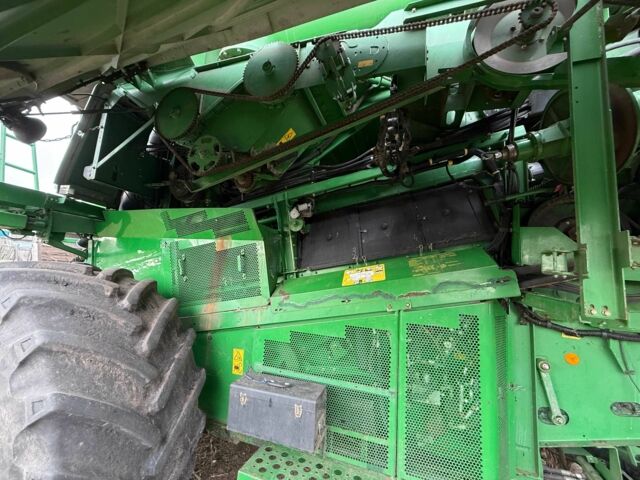 Джон Дир S670 2012 в Полтаве на Automoto.ua Зеленый Джон Дир S670, объемом двигателя 9 л и пробегом 10 тыс. км за 105000 $, фото 10 на Automoto.ua