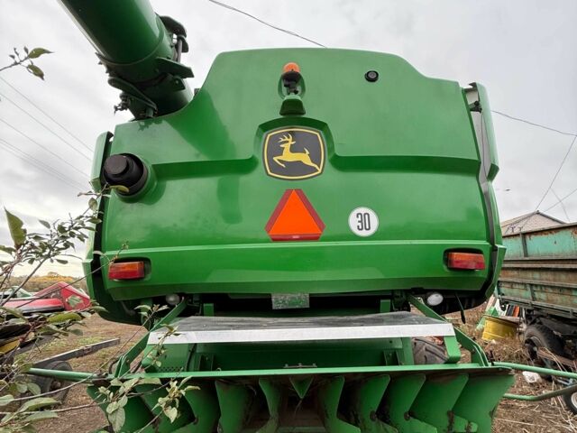 Джон Дир S670 2012 в Полтаве на Automoto.ua Зеленый Джон Дир S670, объемом двигателя 9 л и пробегом 10 тыс. км за 105000 $, фото 14 на Automoto.ua