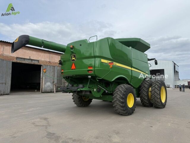 Зеленый Джон Дир S670, объемом двигателя 0 л и пробегом 0 тыс. км за 177940 $, фото 4 на Automoto.ua