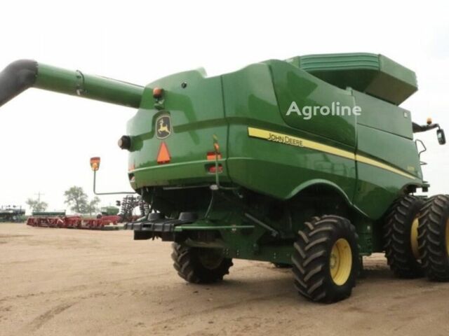 Зеленый Джон Дир S670, объемом двигателя 0 л и пробегом 0 тыс. км за 162821 $, фото 3 на Automoto.ua