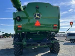 Зеленый Джон Дир S670, объемом двигателя 0 л и пробегом 0 тыс. км за 137235 $, фото 34 на Automoto.ua