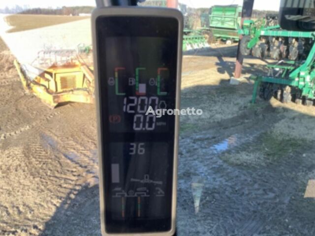 Зелений Джон Дір S670, об'ємом двигуна 0 л та пробігом 0 тис. км за 180378 $, фото 19 на Automoto.ua