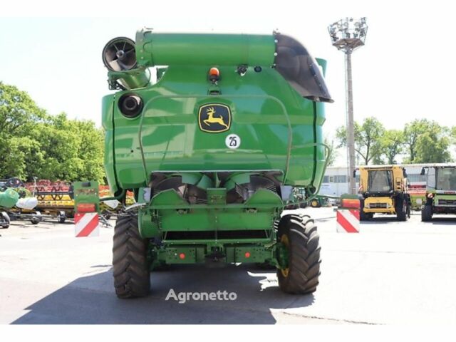 Джон Дир S 690i, объемом двигателя 0 л и пробегом 0 тыс. км за 133013 $, фото 9 на Automoto.ua