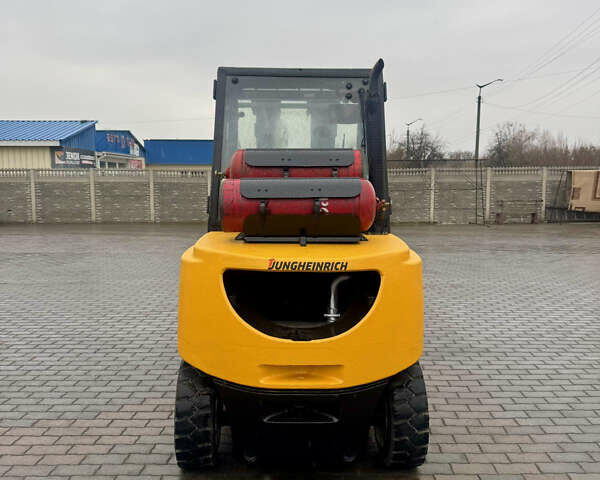 Желтый Юнгхайнрих ТФГ, объемом двигателя 4.3 л и пробегом 0 тыс. км за 12800 $, фото 3 на Automoto.ua