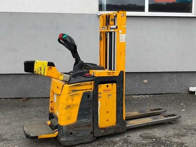 Помаранчевий Юнгхайнріх ERD, об'ємом двигуна 0 л та пробігом 12 тис. км за 2454 $, фото 1 на Automoto.ua