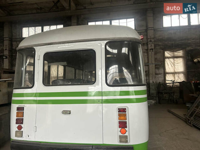 КАВЗ 3270, об'ємом двигуна 0 л та пробігом 25 тис. км за 8000 $, фото 2 на Automoto.ua