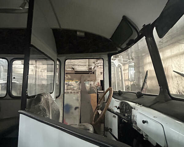 КАВЗ 3270, об'ємом двигуна 0 л та пробігом 25 тис. км за 8000 $, фото 5 на Automoto.ua
