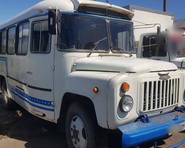 КАВЗ 685 1985 в Днепре (Днепропетровске) на Automoto.ua Белый КАВЗ 685, объемом двигателя 4.25 л и пробегом 93 тыс. км за 3000 $, фото 2 на Automoto.ua