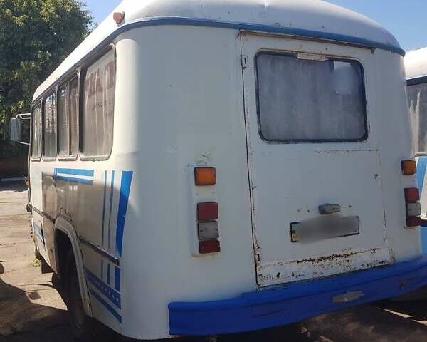 КАВЗ 685 1985 в Днепре (Днепропетровске) на Automoto.ua Белый КАВЗ 685, объемом двигателя 4.25 л и пробегом 93 тыс. км за 3000 $, фото 4 на Automoto.ua