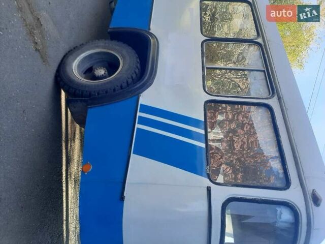 КАВЗ 685 1989 у Ладижин на Automoto.ua Синій КАВЗ 685, об'ємом двигуна 4.2 л та пробігом 2 тис. км за 2700 $, фото 3 на Automoto.ua