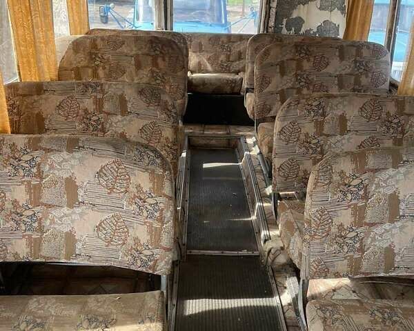 Синій КАВЗ КАВЗ, об'ємом двигуна 4.25 л та пробігом 100 тис. км за 2000 $, фото 3 на Automoto.ua