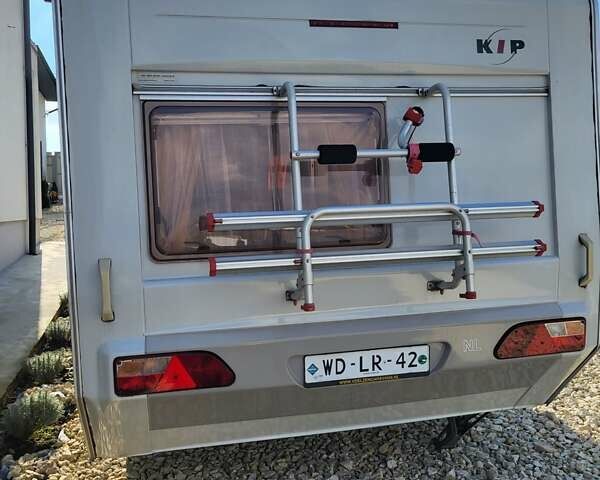 КІП KG 50 2001 у Тернополі на Automoto.ua Білий КІП KG 50, об'ємом двигуна 0 л та пробігом 50 тис. км за 8990 $, фото 4 на Automoto.ua