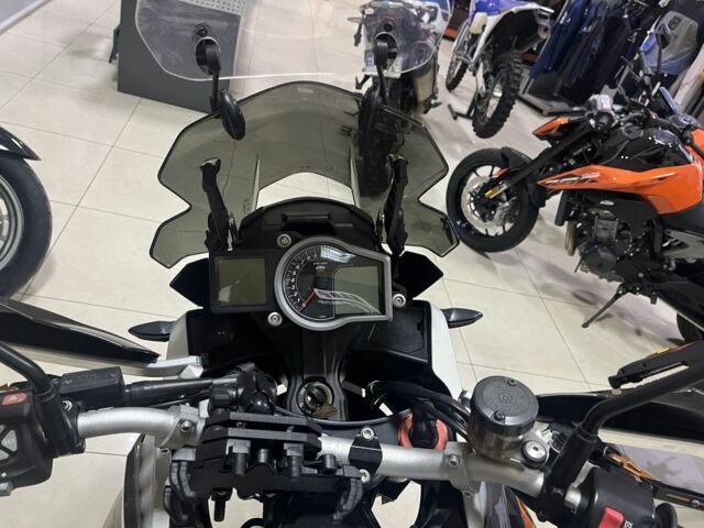 КТМ 1190 Adventure, об'ємом двигуна 1.2 л та пробігом 0 тис. км за 11500 $, фото 9 на Automoto.ua