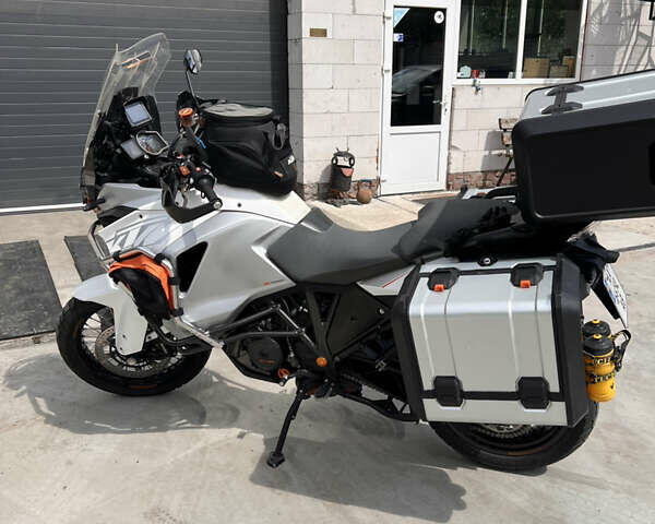 КТМ 1290 Super Adventure, объемом двигателя 0 л и пробегом 55 тыс. км за 13000 $, фото 7 на Automoto.ua