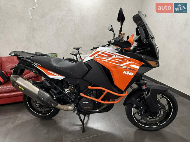 КТМ 1290 Super Adventure 2017 у Буче на Automoto.ua Помаранчевий КТМ 1290 Super Adventure, об'ємом двигуна 1.3 л та пробігом 48 тис. км за 12900 $, фото 12 на Automoto.ua