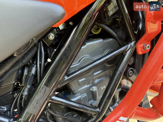 Помаранчевий КТМ 200, об'ємом двигуна 0.2 л та пробігом 26 тис. км за 3550 $, фото 13 на Automoto.ua