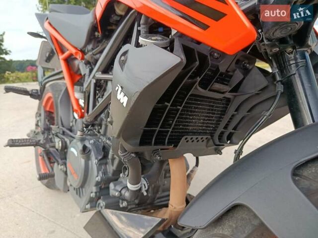 Оранжевый КТМ 200 Duke, объемом двигателя 0.2 л и пробегом 22 тыс. км за 3500 $, фото 16 на Automoto.ua