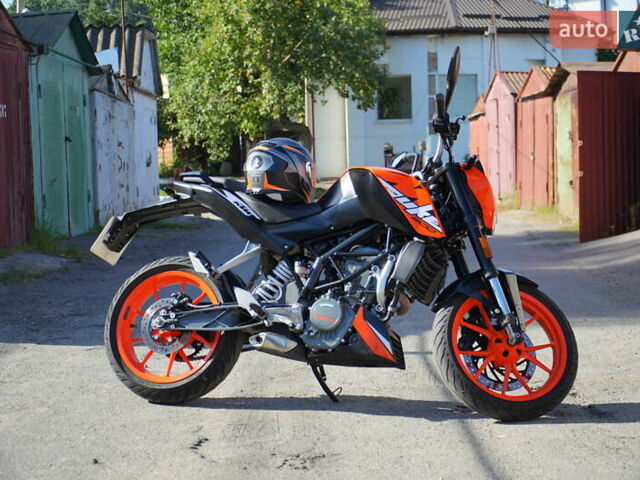 Оранжевый КТМ 200 Duke, объемом двигателя 0.2 л и пробегом 16 тыс. км за 2600 $, фото 1 на Automoto.ua