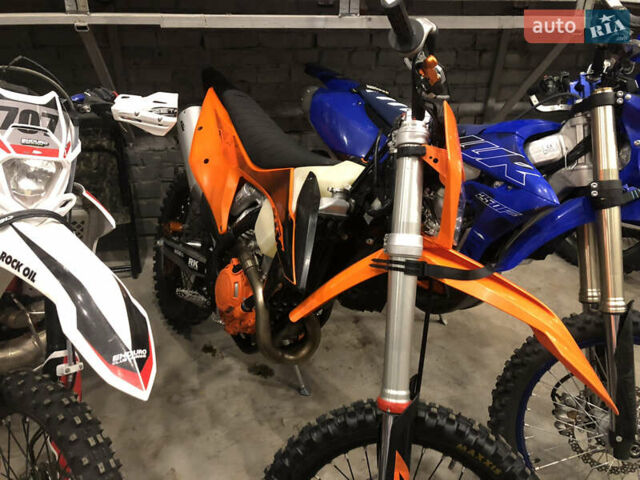 КТМ 250 EXC-F 2020 в Киеве на Automoto.ua КТМ 250 EXC-F, объемом двигателя 0.25 л и пробегом 1 тыс. км за 7000 $, фото 3 на Automoto.ua