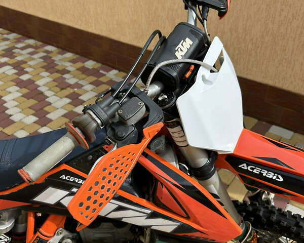 КТМ 250 SX-F, объемом двигателя 0.25 л и пробегом 10 тыс. км за 4099 $, фото 7 на Automoto.ua