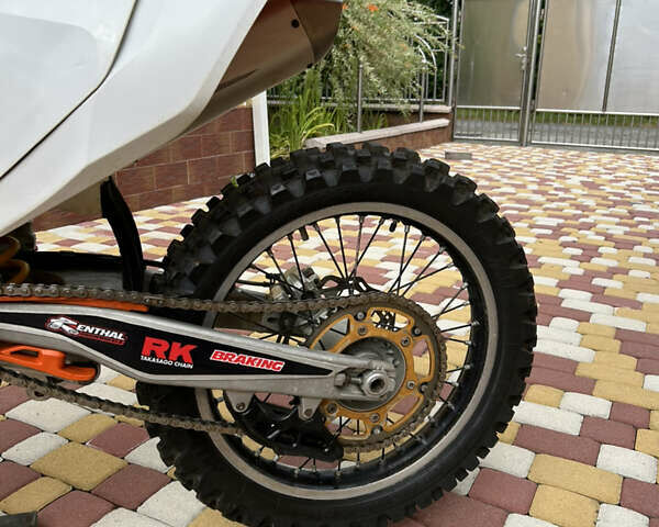 КТМ 250 SX-F, объемом двигателя 0.25 л и пробегом 10 тыс. км за 4099 $, фото 9 на Automoto.ua