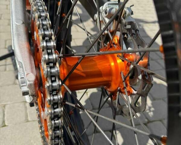 КТМ 250 SX-F, об'ємом двигуна 0 л та пробігом 50 тис. км за 7400 $, фото 4 на Automoto.ua