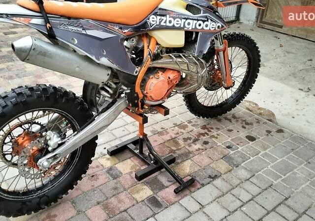 КТМ 300 EXC, объемом двигателя 0 л и пробегом 300 тыс. км за 8200 $, фото 1 на Automoto.ua