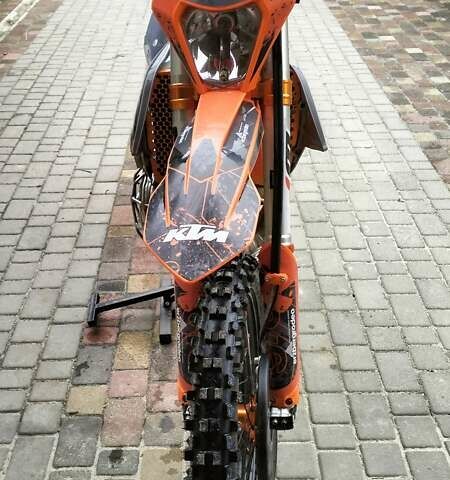 КТМ 300 EXC, объемом двигателя 0 л и пробегом 300 тыс. км за 8200 $, фото 2 на Automoto.ua