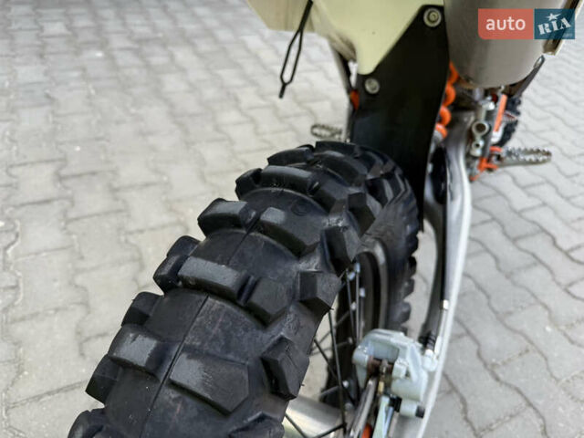 КТМ 350 EXC-F, объемом двигателя 0 л и пробегом 2 тыс. км за 5900 $, фото 2 на Automoto.ua