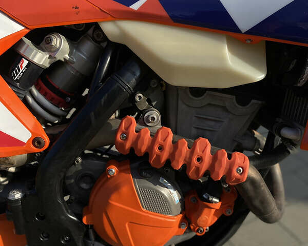 КТМ 350 EXC-F, объемом двигателя 0 л и пробегом 230 тыс. км за 5800 $, фото 12 на Automoto.ua