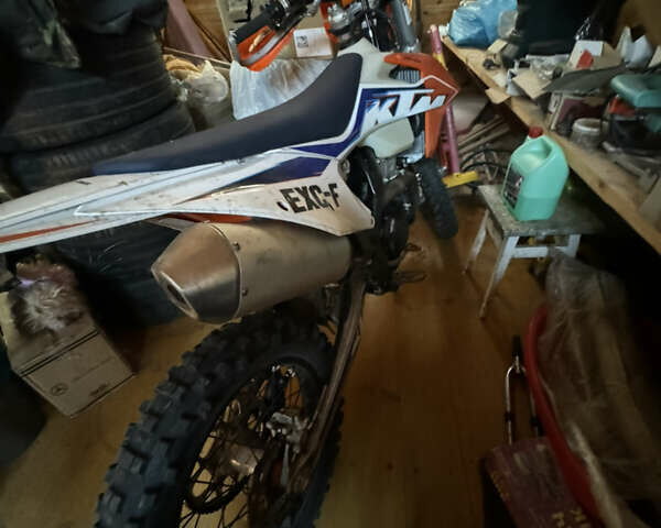 КТМ 350 EXC-F 2022 в Рокитное на Automoto.ua КТМ 350 EXC-F, объемом двигателя 0.35 л и пробегом 29 тыс. км за 8500 $, фото 2 на Automoto.ua