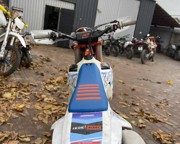 КТМ 350 EXC-F 2023 у Вінниці на Automoto.ua КТМ 350 EXC-F, об'ємом двигуна 0 л та пробігом 1 тис. км за 14500 $, фото 3 на Automoto.ua