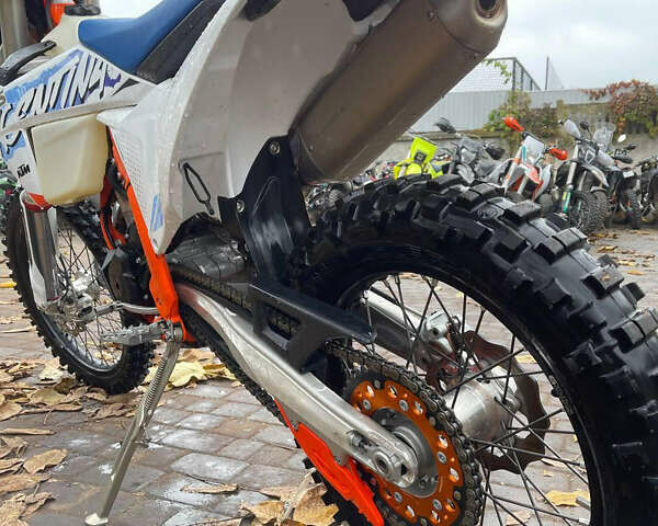 КТМ 350 EXC-F 2023 у Вінниці на Automoto.ua КТМ 350 EXC-F, об'ємом двигуна 0 л та пробігом 1 тис. км за 14500 $, фото 4 на Automoto.ua