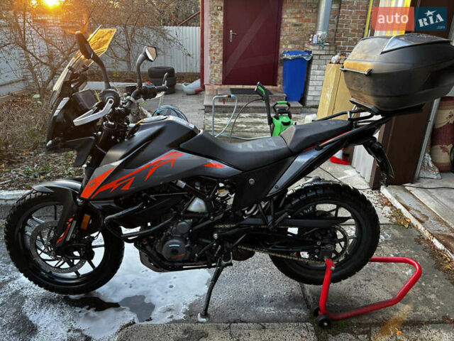 Чорний КТМ 390 Adventure, об'ємом двигуна 0.37 л та пробігом 21 тис. км за 5200 $, фото 2 на Automoto.ua