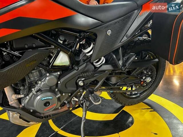 Черный КТМ 390 Adventure, объемом двигателя 0.32 л и пробегом 9 тыс. км за 6800 $, фото 8 на Automoto.ua